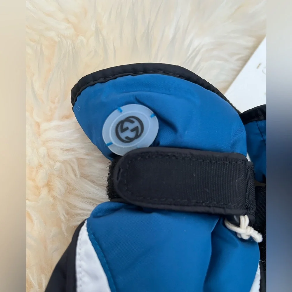 NWT 100% AUTH Gucci Kids Technical Ski Mittens Gloves in Moroccan Sz 10